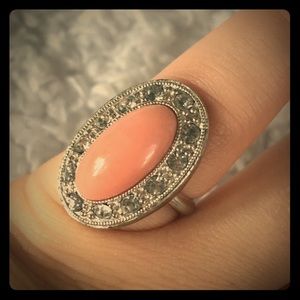 Avon Vintage Oval Pink Rhinestone Ring